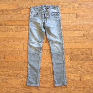 Guess Daredevil  Skinny Leg Jeans Size 26